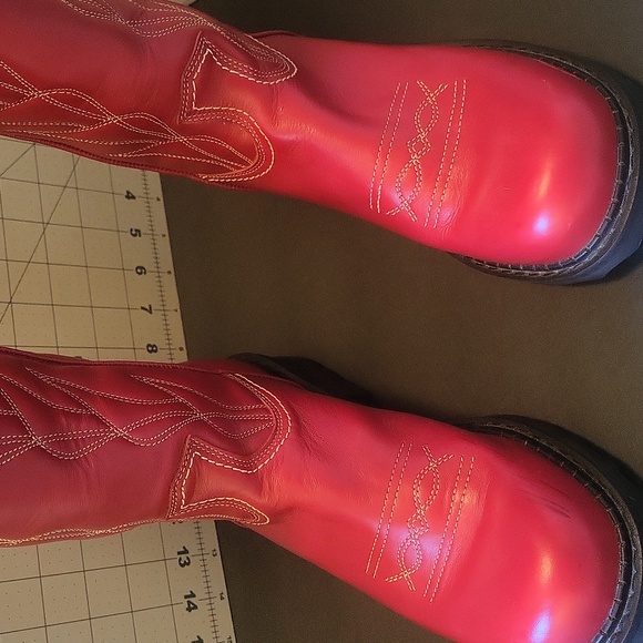 JOHN FLUEVOG "COWBOY HIGH" RED  BOOTS. WOMAN'S SIZE 9. EXCELLENT USED COND. - Picture 3 of 12